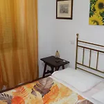 Bed & Breakfast Lilia By Let 4*